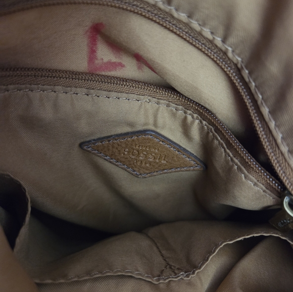 Fossil Tan Shoulder Bag with Embossed Logo - Picture 14 of 16